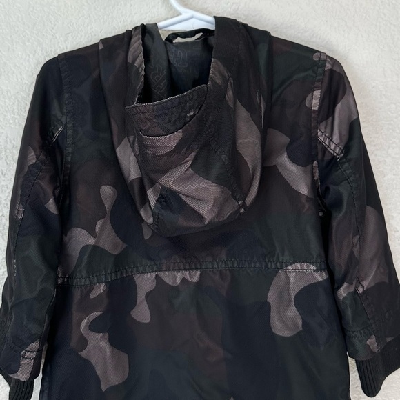 Urban Republic 24 Months Baby Boy Mesh Camo Hoodie Windbreaker Jacket - Picture 6 of 11